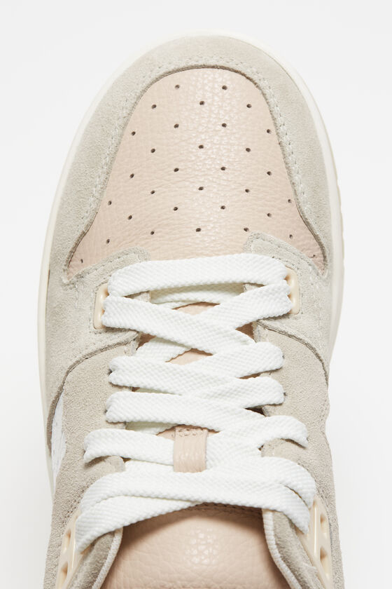 (image for) Responsive Low top sneakers